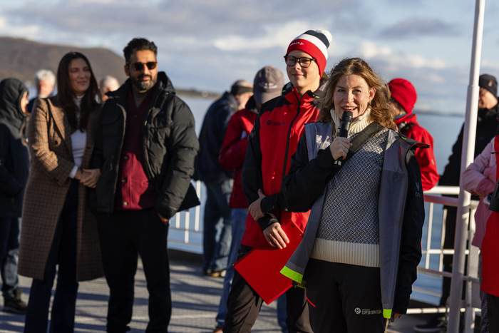Hurtigruten COASTAL EXPRESS MS Kong Harald Coastal Experience Team ©Espen Mills 1.jpg